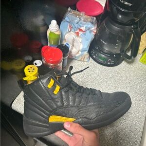 Air Jordan 12 Retro 'Black Taxi'
